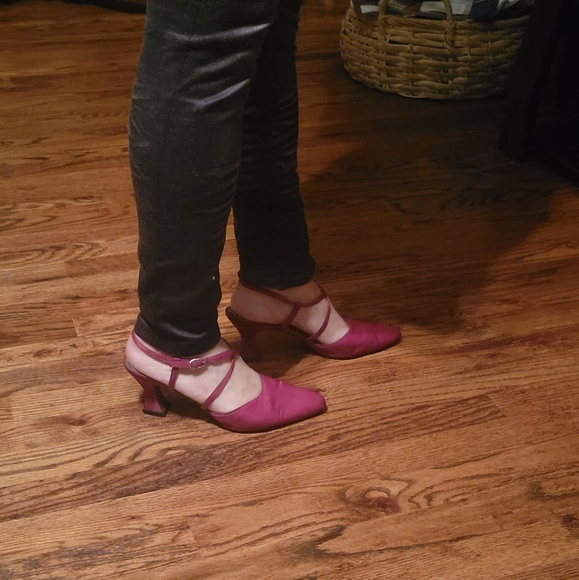 UNLISTED a Kenneth Cole Production shoes - Picture 6 of 8